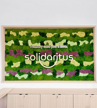 Solidaritus Moss Wall